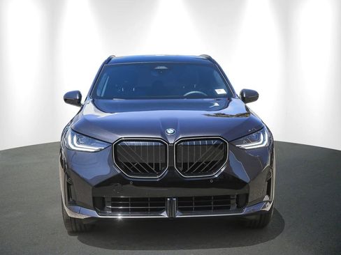 Certified 2026 BMW X3 xDrive30i w/ M Sport Package AWD/4WD image 2