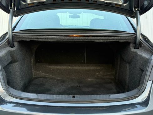 Used 2019 Chevrolet Impala LT w/ Sunroof and Spoiler Package FWD image 14