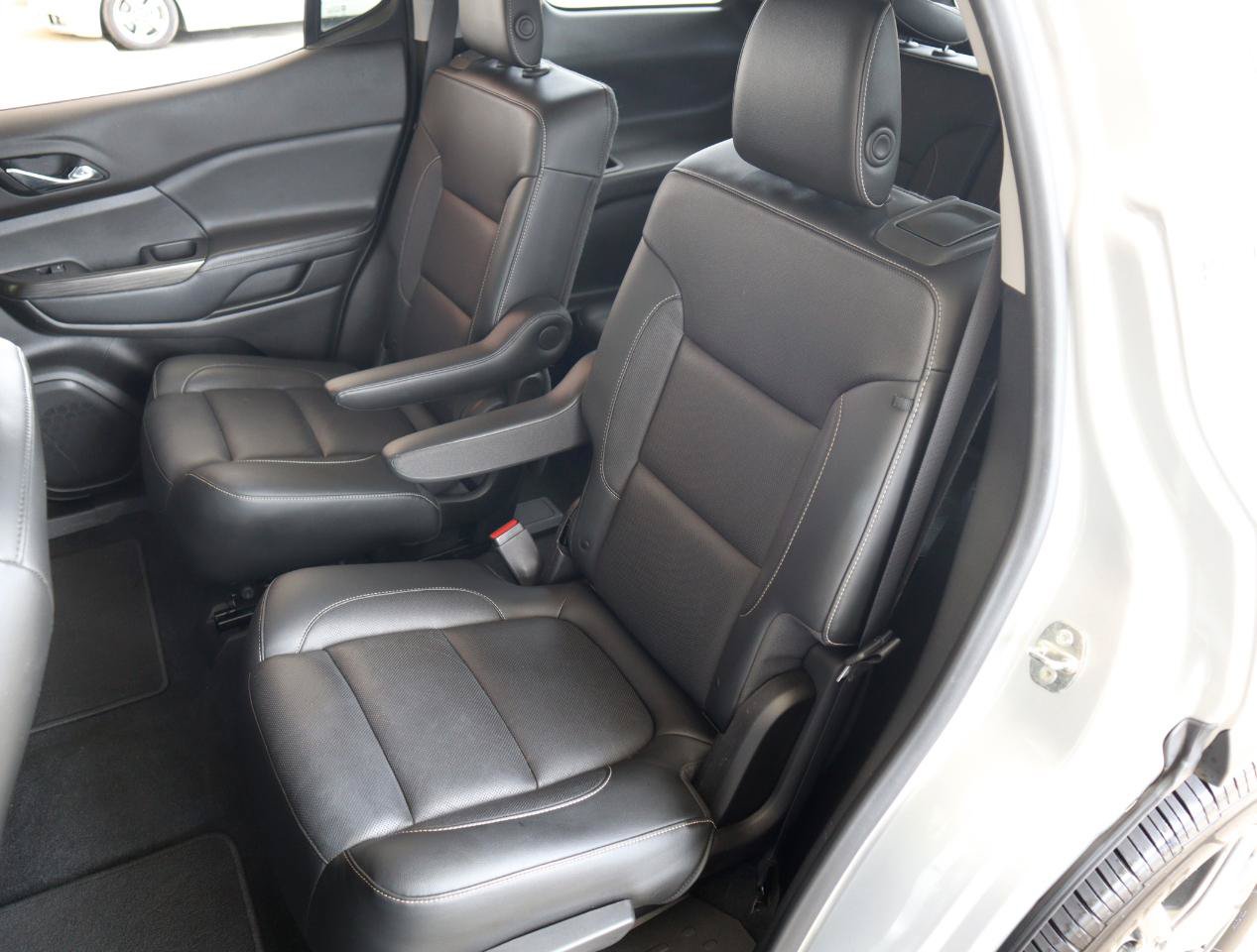 Used 2019 GMC Acadia SLT FWD image 22