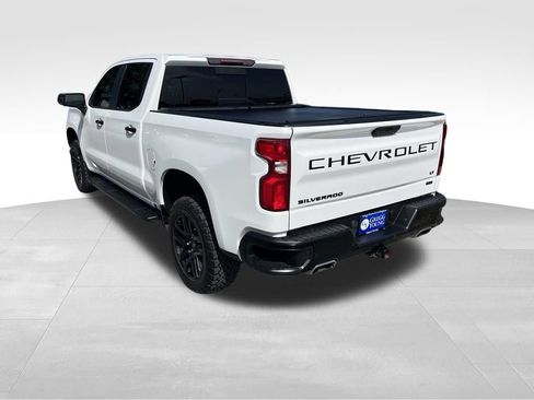 Used 2021 Chevrolet Silverado 1500 LT Trail Boss w/ Convenience Package II AWD/4WD image 4