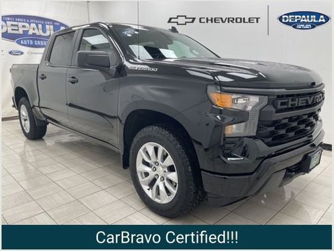 Certified 2023 Chevrolet Silverado 1500 Custom image 1