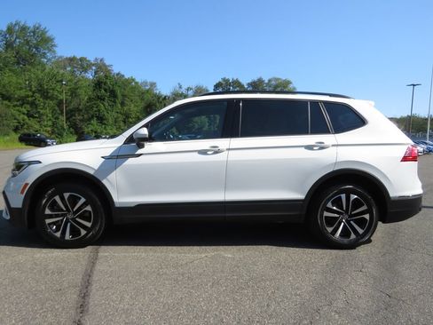 Used 2023 Volkswagen Tiguan S FWD image 8
