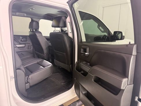 Used 2016 Chevrolet Silverado 1500 LTZ Z71 w/ LTZ Plus Package AWD/4WD image 13