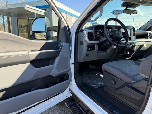 New 2026 Ford F250 XL w/ STX Appearance Package AWD/4WD image 12