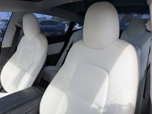 Used 2020 Tesla Model 3 Long Range AWD/4WD image 15