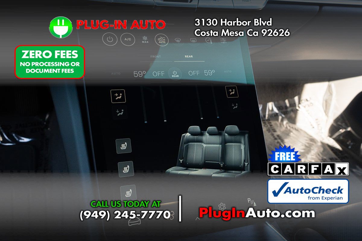 Used 2024 Lucid Air Pure RWD image 22