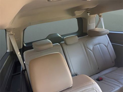 Certified 2024 Ford Expedition Max Limited image 23