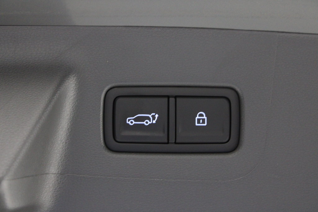Certified 2026 Hyundai Santa Fe SEL FWD image 19