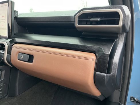 Used 2025 Toyota 4Runner Limited w/ Tow Technology Package image 31