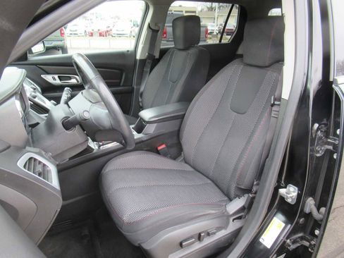 Used 2017 GMC Terrain SLE w/ Technology Package image 17