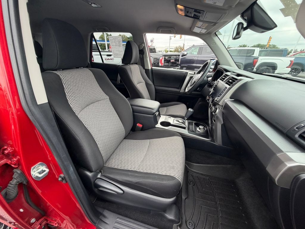 Used 2024 Toyota 4Runner SR5 AWD/4WD image 16