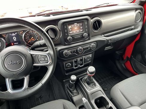 Used 2020 Jeep Gladiator Sport w/ Quick Order Package 23S image 14