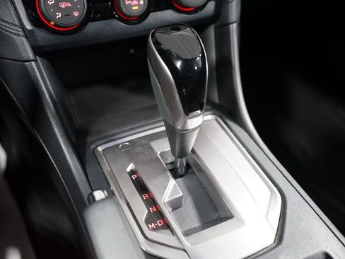 Used 2019 Subaru Crosstrek 2.0i Premium w/ Eyesight System image 21