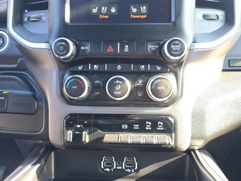 Used 2020 RAM 2500 Laramie w/ Night Edition image 14