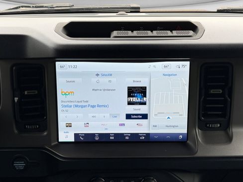 Used 2022 Ford Bronco Outer Banks AWD/4WD image 14