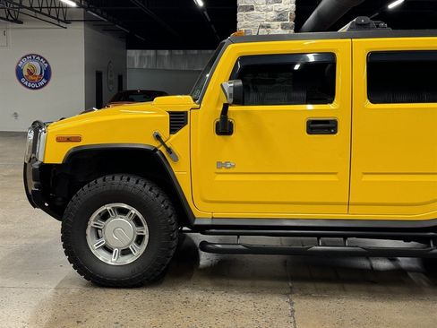 Used 2003 HUMMER H2 w/ Preferred Equipment Group AWD/4WD image 5
