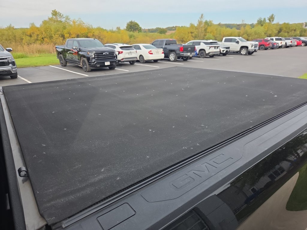 Certified 2022 GMC Sierra 1500 AT4 w/ AT4 Preferred Package AWD/4WD image 35