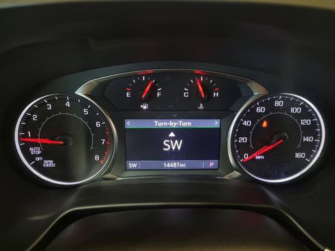 Used 2024 Chevrolet Blazer LT w/ Convenience Package image 23