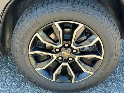 Used 2023 Chevrolet TrailBlazer ACTIV image 9