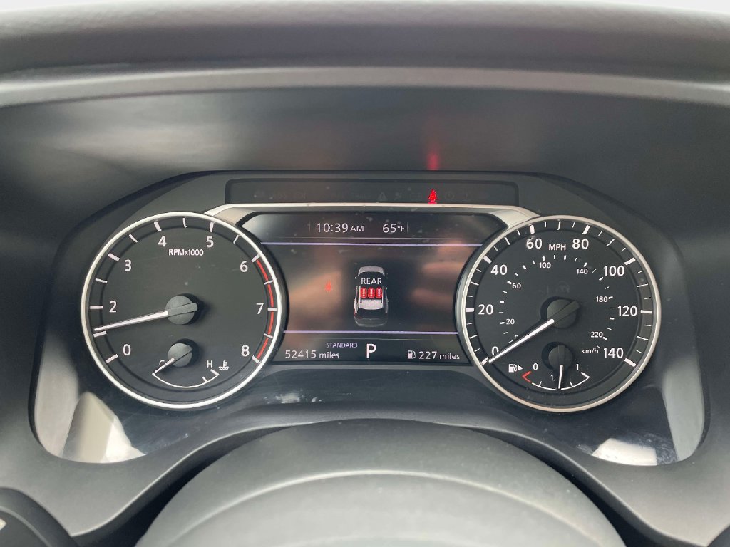 Used 2024 Nissan Rogue SV FWD image 23
