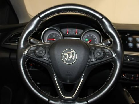 Used 2018 Buick Regal Preferred w/ Sights and Sounds Package AWD/4WD image 20