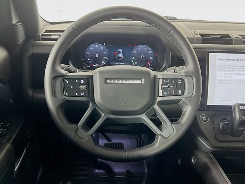 Used 2026 Land Rover Defender 110 X-Dynamic SE AWD/4WD image 11