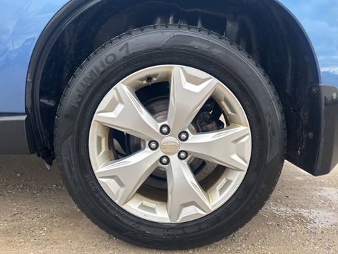 Used 2015 Subaru Forester 2.5i w/ Alloy Wheel Package image 10