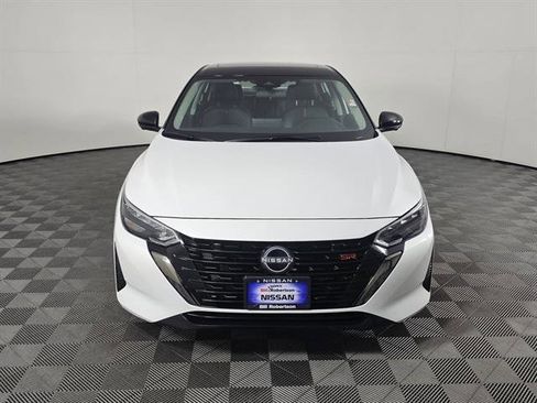 New 2025 Nissan Sentra SR w/ SR Premium Package image 10