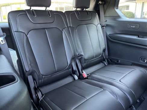 New 2026 Jeep Grand Cherokee L Limited AWD/4WD image 42