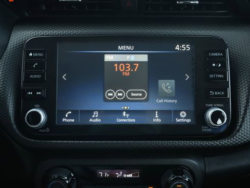 Used 2022 Nissan Kicks SV image 13