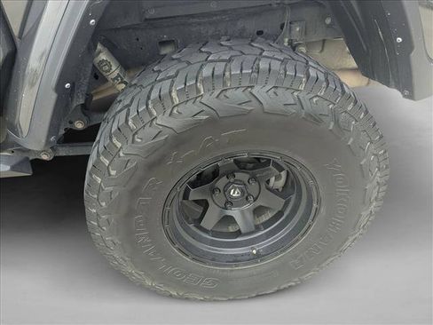 Used 2022 Jeep Gladiator Sport AWD/4WD image 20