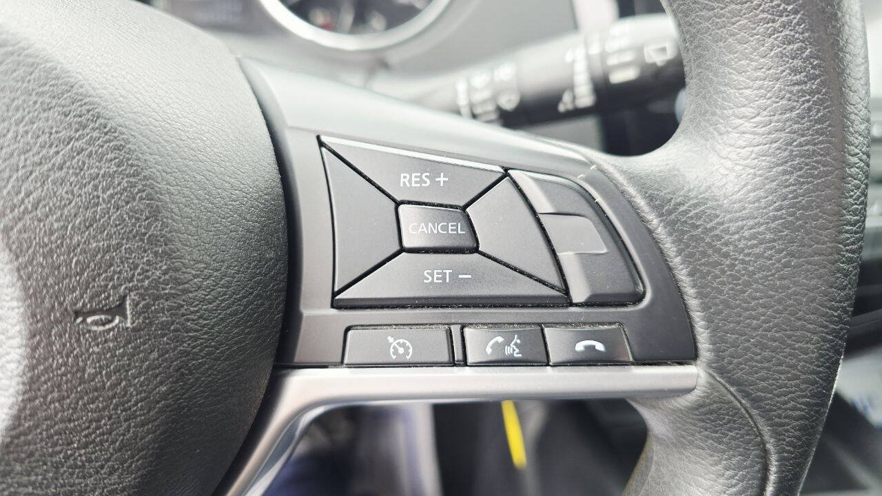 Used 2017 Nissan Rogue S FWD image 21