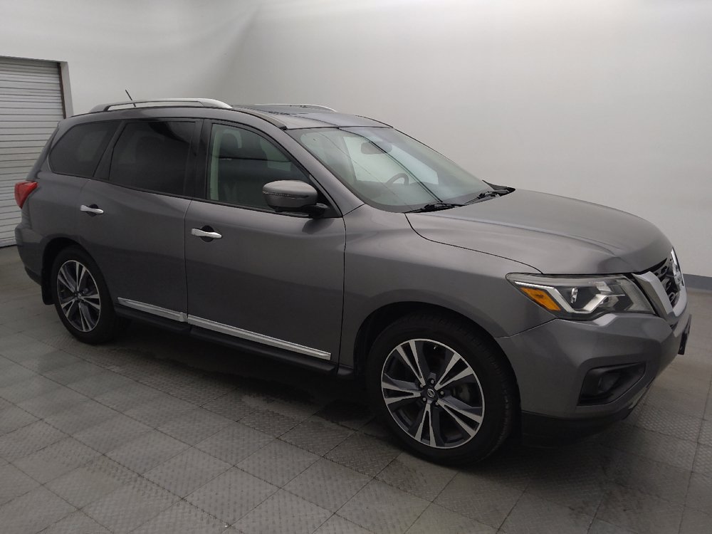 Used 2017 Nissan Pathfinder Platinum w/ Cargo Package FWD image 11