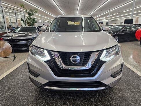 Used 2020 Nissan Rogue S AWD/4WD image 2