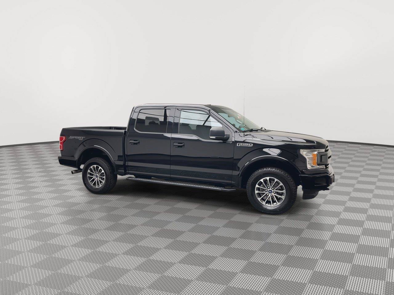 Certified 2018 Ford F150 XLT w/ Equipment Group 302A Luxury AWD/4WD image 42