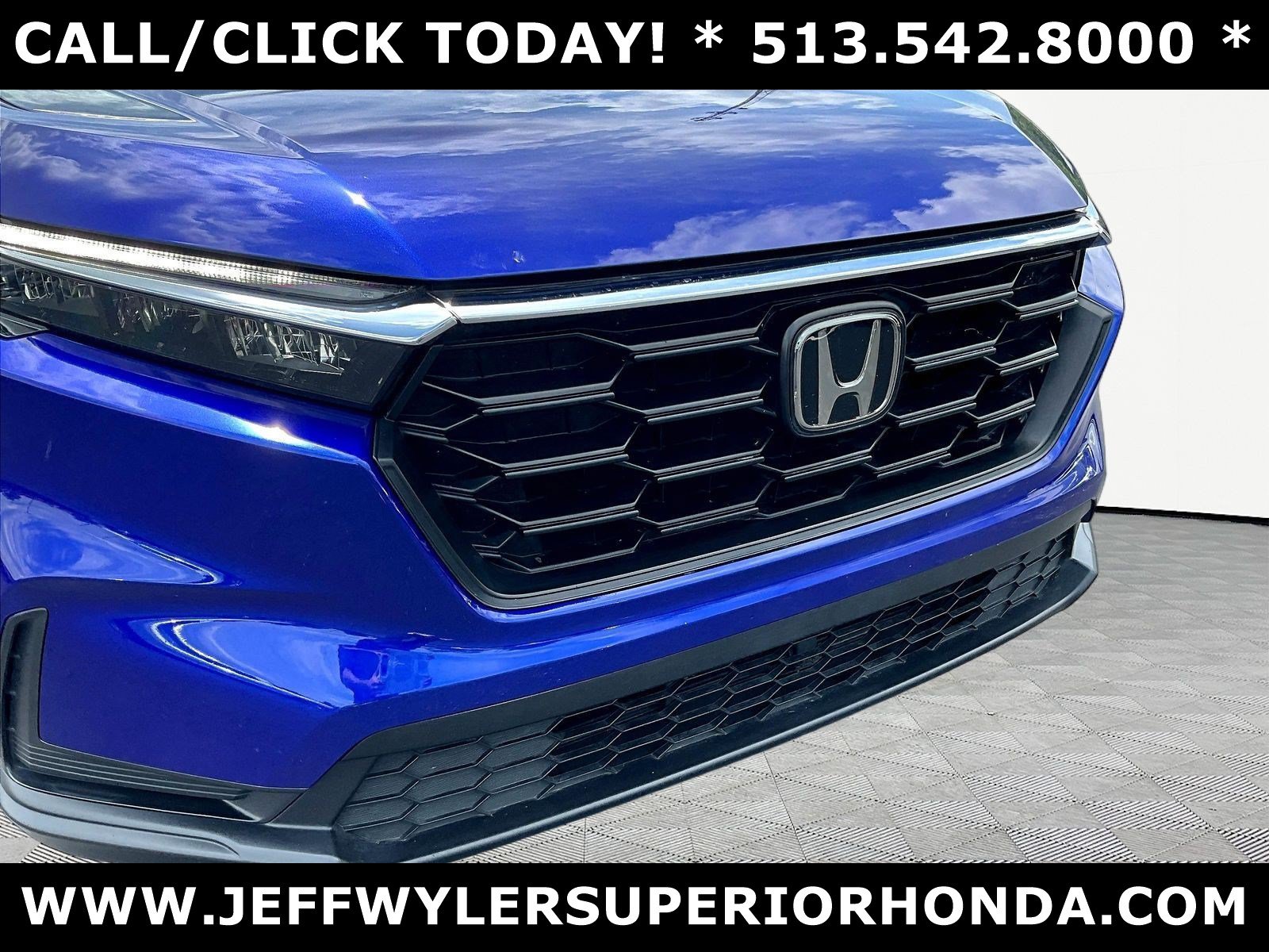 Used 2023 Honda CR-V LX image 30