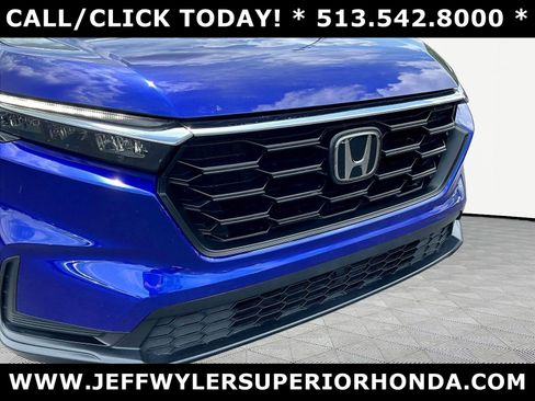 Used 2023 Honda CR-V LX image 30