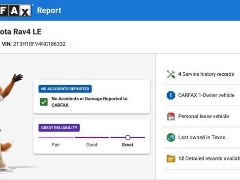 Used 2022 Toyota RAV4 LE image 6