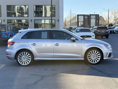 Used 2016 Audi A3 e-tron Premium Plus w/ Premium Plus Package image 8