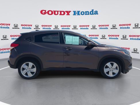 Used 2019 Honda HR-V EX-L image 9