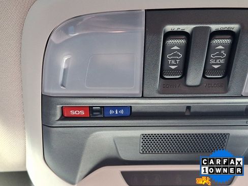 Certified 2025 Subaru Crosstrek 2.0i Premium image 34