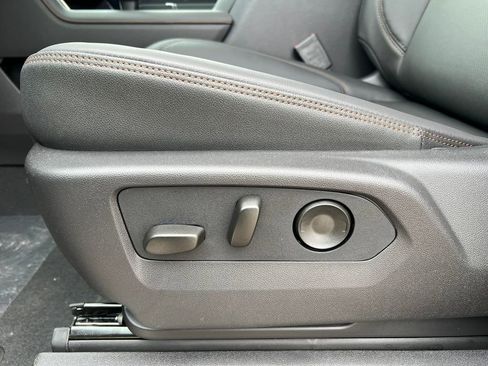 New 2026 GMC Sierra 1500 AT4 w/ AT4 Premium Package image 18