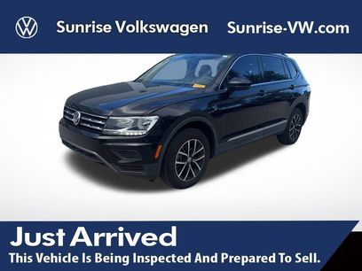 Certified 2021 Volkswagen Tiguan SE w/ Panoramic Sunroof Package