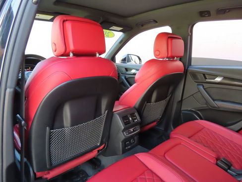 Used 2022 Audi SQ5 Prestige w/ Prestige Package AWD/4WD image 26