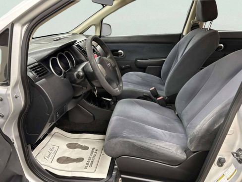 Used 2010 Nissan Versa Sedan FWD image 15