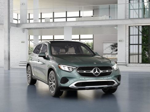 New 2026 Mercedes-Benz GLC 300 4MATIC image 9