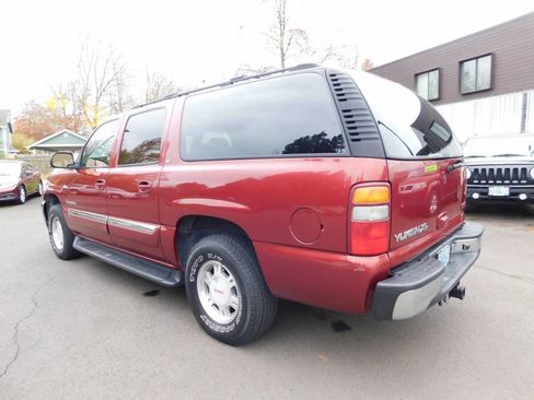 Used 2002 GMC Yukon XL SLT image 3