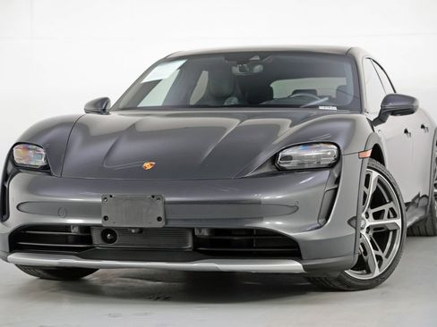 Used 2023 Porsche Taycan 4S w/ Technology Package image 3