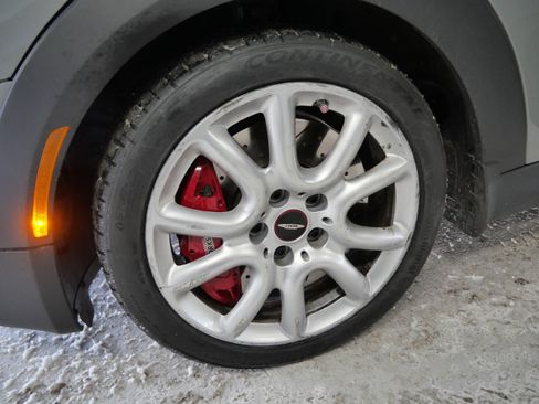 Used 2018 MINI Cooper S image 15