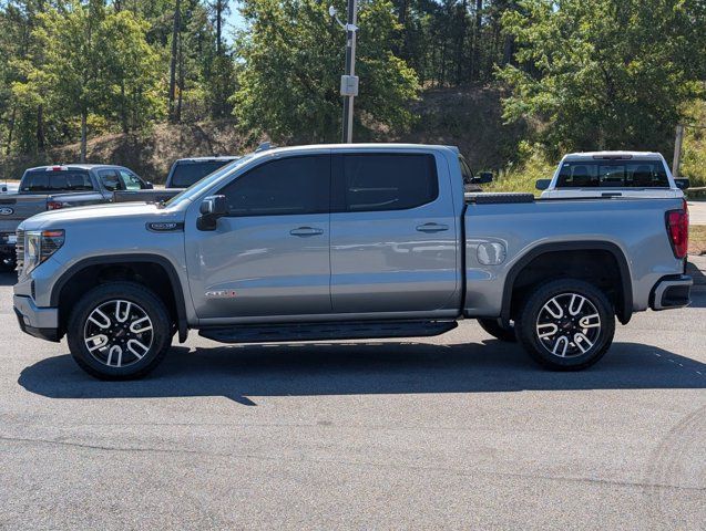 Used 2023 GMC Sierra 1500 AT4 w/ AT4 Premium Package AWD/4WD image 12